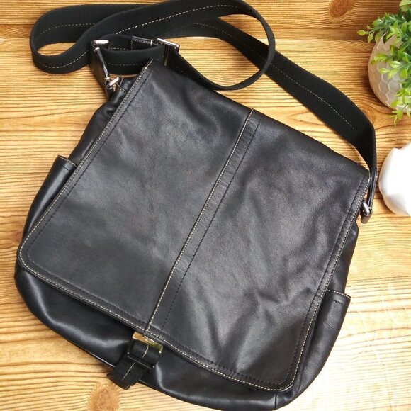COACH unisex messenger bag crossbody black F70105 - Picture 1 of 14